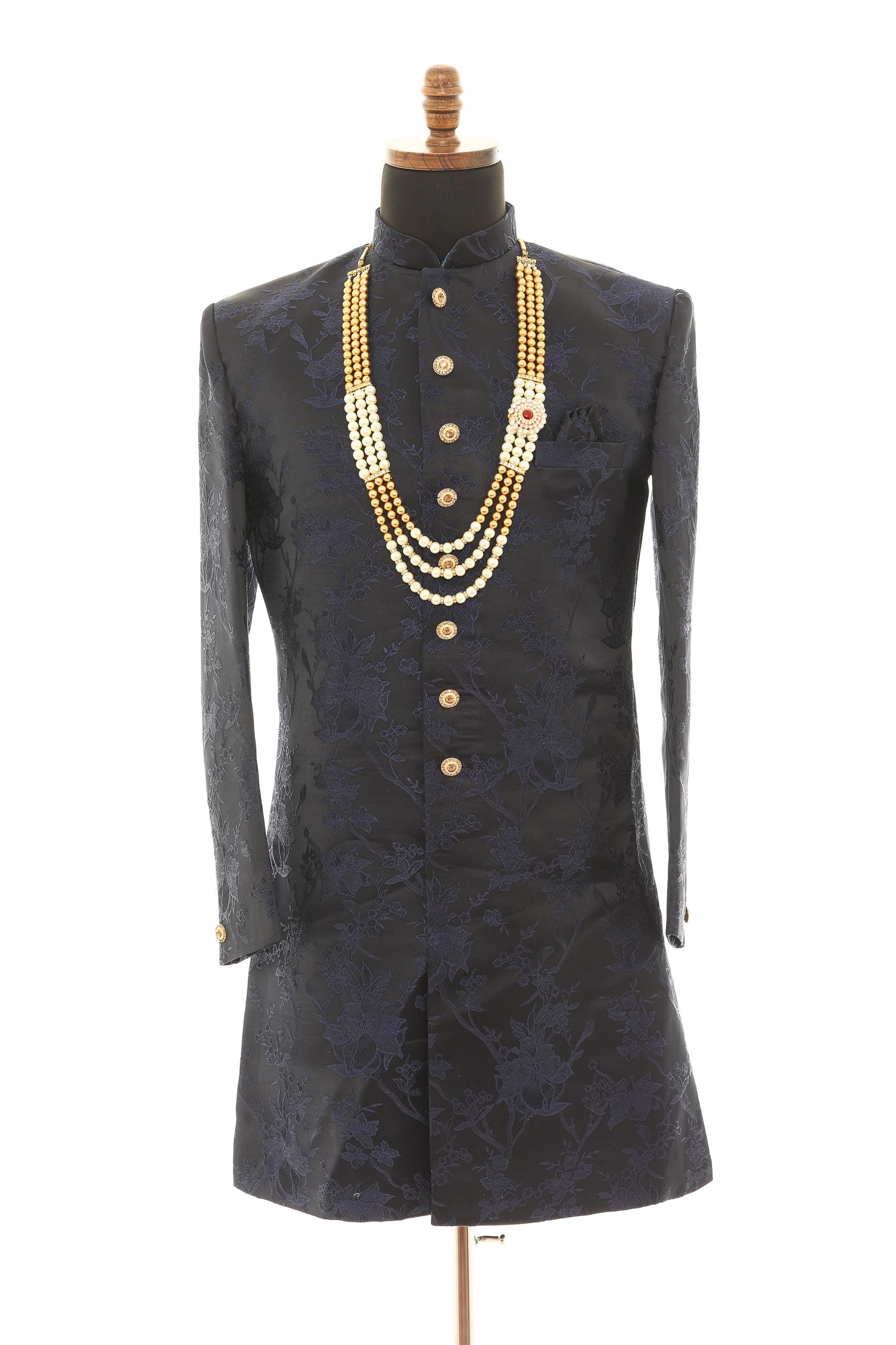 Traditional Elegant Gold Pearl & White Necklace For Men