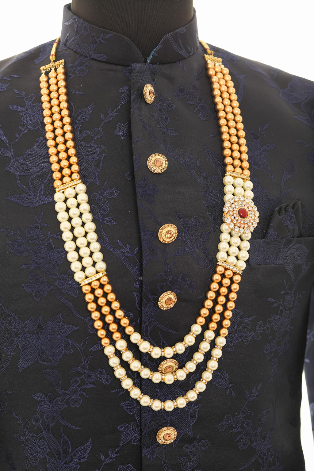 Traditional Elegant Gold Pearl & White Necklace For Men