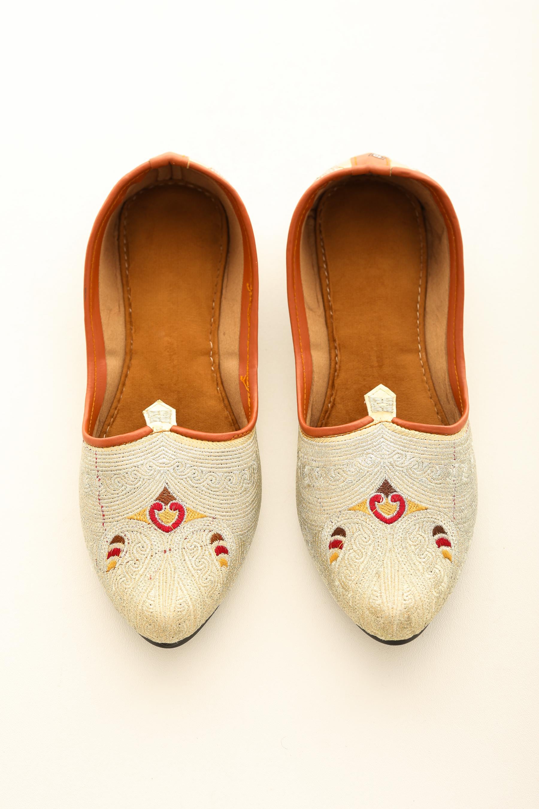 Handcrafted Men's Jutti: Indian Wedding Loafers