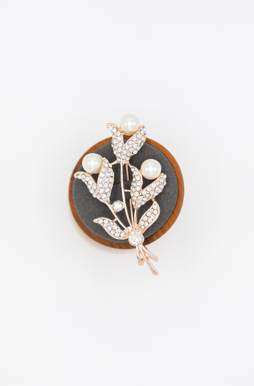 Four Leaf Rhinestone & White Pearl