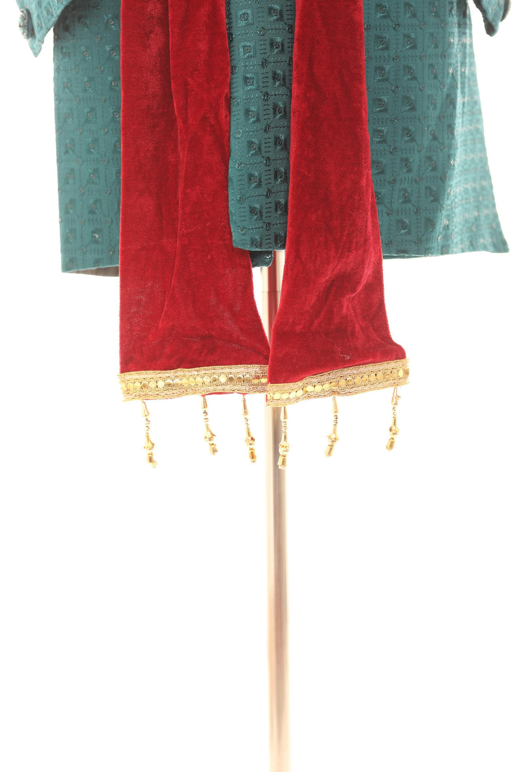 Men Velvet Wedding Stole – Maroon Groom Scarf for Sherwani